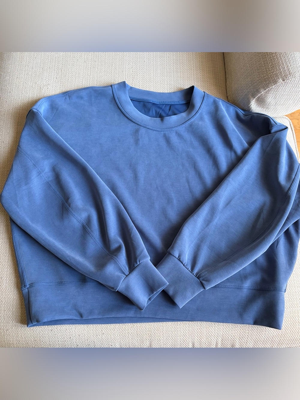 Lululemon Softstreme Perfectly Oversized Cropped Crew - Pitch Blue Size 10